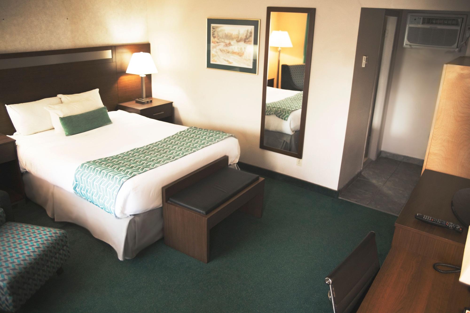 รามาดา บาย วินด์แฮม เควสเนล Hotel ภายนอก รูปภาพ