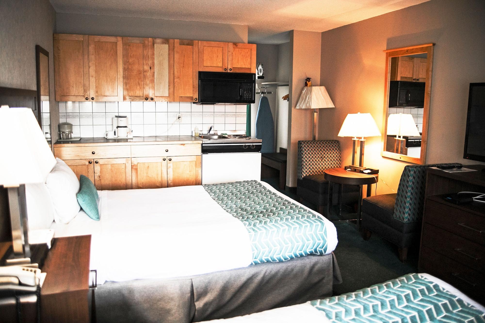 รามาดา บาย วินด์แฮม เควสเนล Hotel ภายนอก รูปภาพ